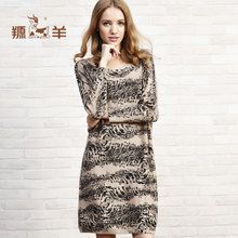 嘉興羊絨服飾版型好顯身材